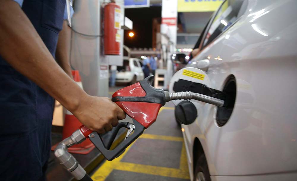 Aumento no preço da gasolina chega a R$ 0,12 no litro (Foto: Marcelo Casal Jr/ABr)
