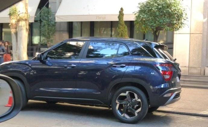 Hyundai Creta 2022 é flagrado em São Paulo (Stéfano @carsbysfs)