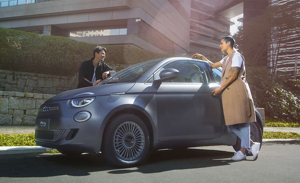 Fiat 500e: novo programa quer ampliar relação com fãs da marca