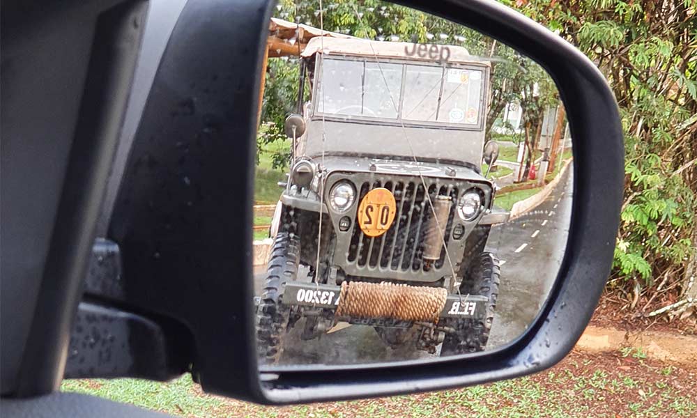 Jeep Compass Série 80 Anos e o Willys MB 1944: oito décadas de história (foto: Thiago Ventura)