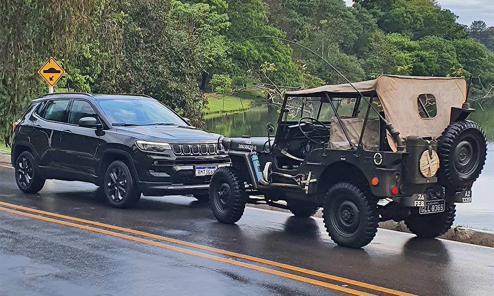 Jeep Compass Série 80 Anos e o Willys MB 1944: oito décadas de história (foto: Thiago Ventura)