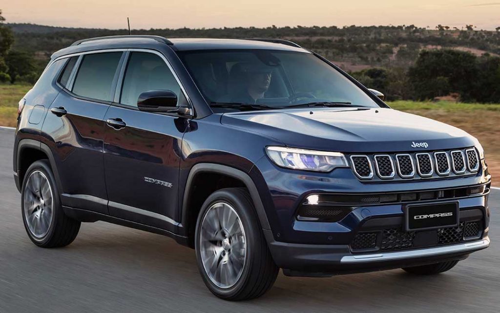 Compass fechou 2021 como o SUV médio mais vendido do Brasil