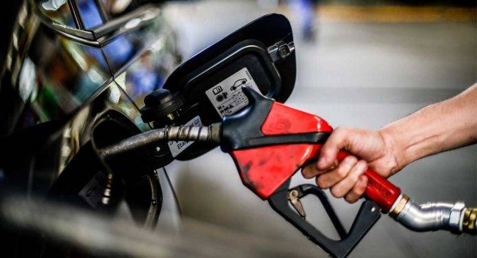 Dia Livre de Impostos: gasolina abaixo do preço em BH