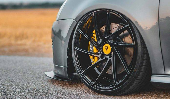 Carro modificado ficará livre de autorização prévia caso o PL 410/2022 seja aprovado