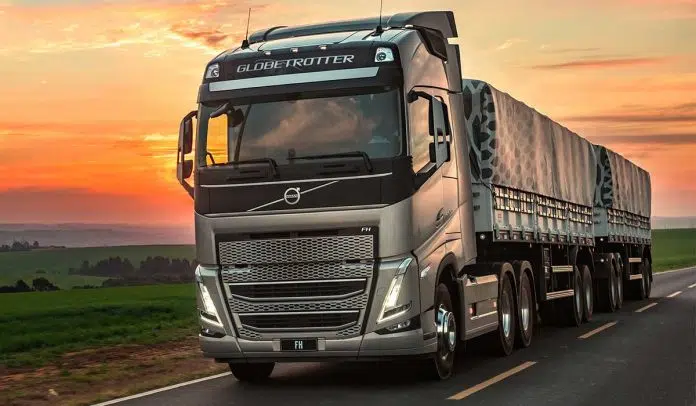 Auxílio-Caminhoneiro Auxílio caminhoneiro será de R$ 1 mensais até dezembro de 2022 para profissionais autônomos