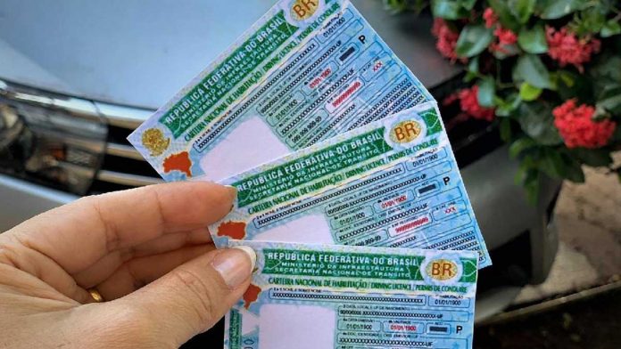 Exame toxicológico é obrigatório para renovar CNH nas categorias C,D e E