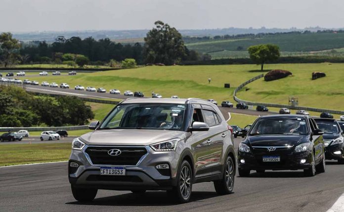 Hyundai do Brasil entra para o Guinness com o maior desfile de carros