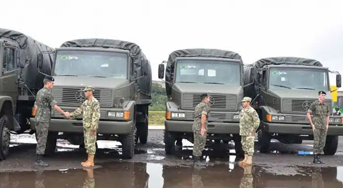 Paraguai receberá mais uma frota com 20 caminhões MBB 1418