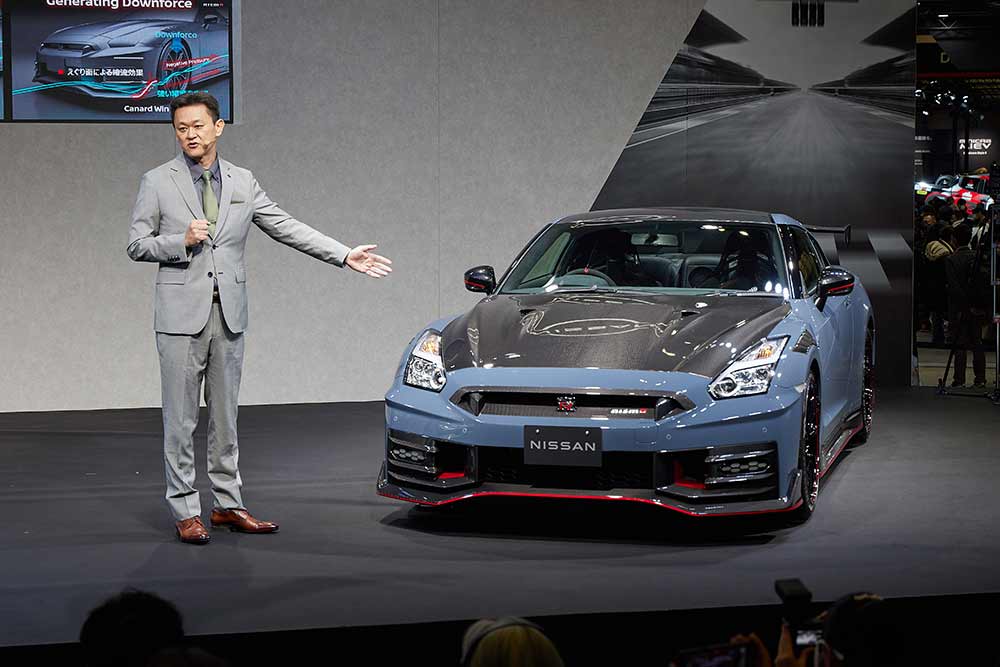 Godzilla the dinosaur! 2024 Nissan GT-R revealed as R35 generation