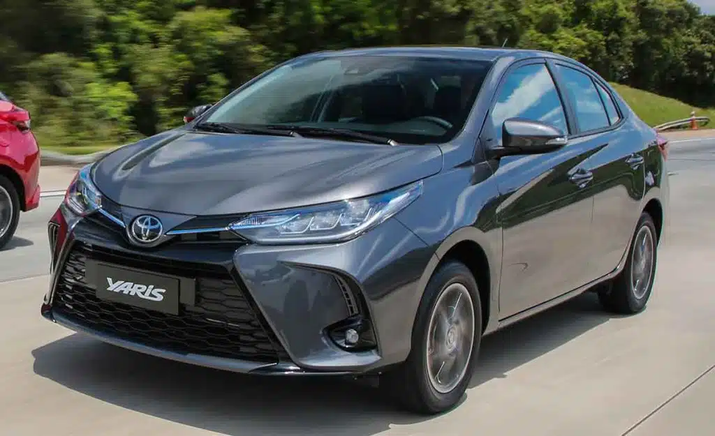 Toyota Yaris Sedã XLS 2023: sedan mais barato do Brasil em janeiro de 2023