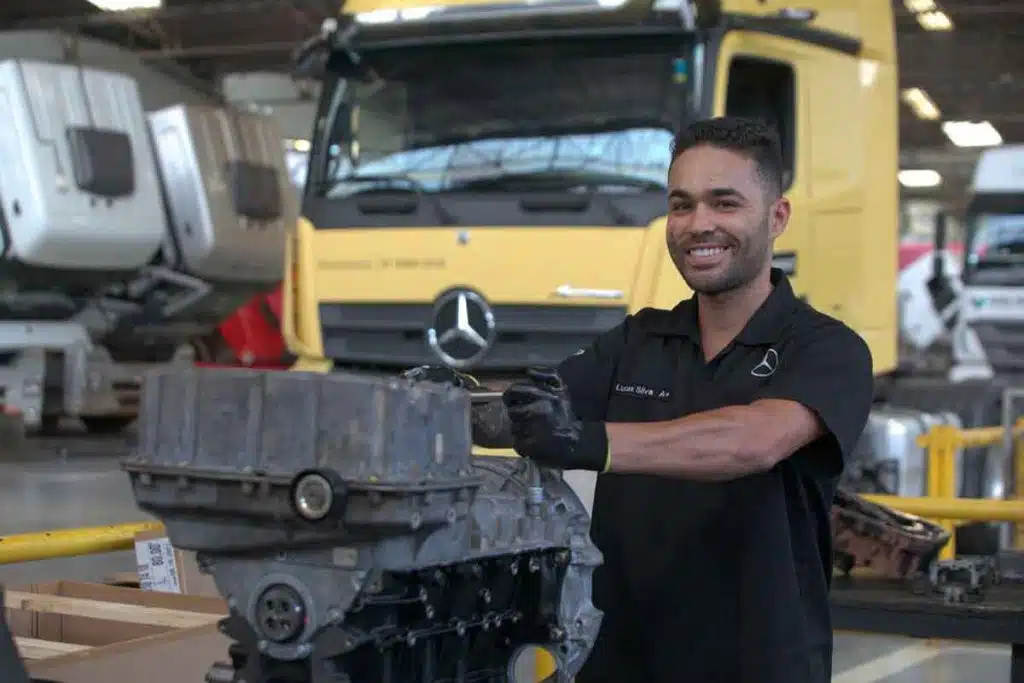 Especialista em mecânica diesel tem boas chances de emprego (Foto: Minasmáquinas)