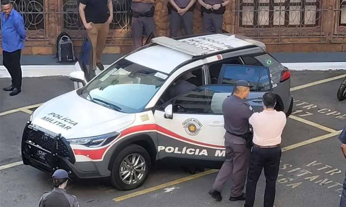 Corolla Cross vira viatura da PM de SP com novo visual