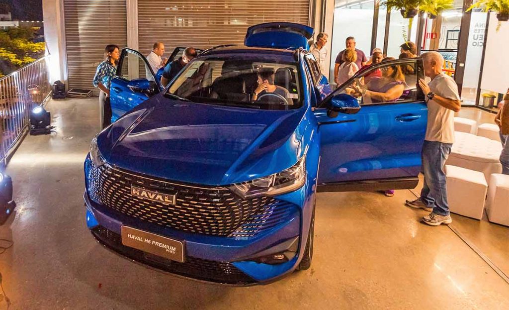 Haval H6 Premium PHEV: modelo é exibido em BH (Foto: Hellkim Jr/Bamaq)