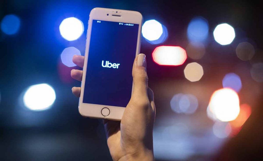 Aplicativo da Uber em São Paulo: motoristas convocam greve geral 