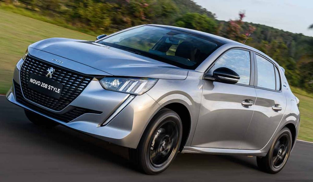 Peugeot 208 Style: versão tem bom pacote de equipamentos