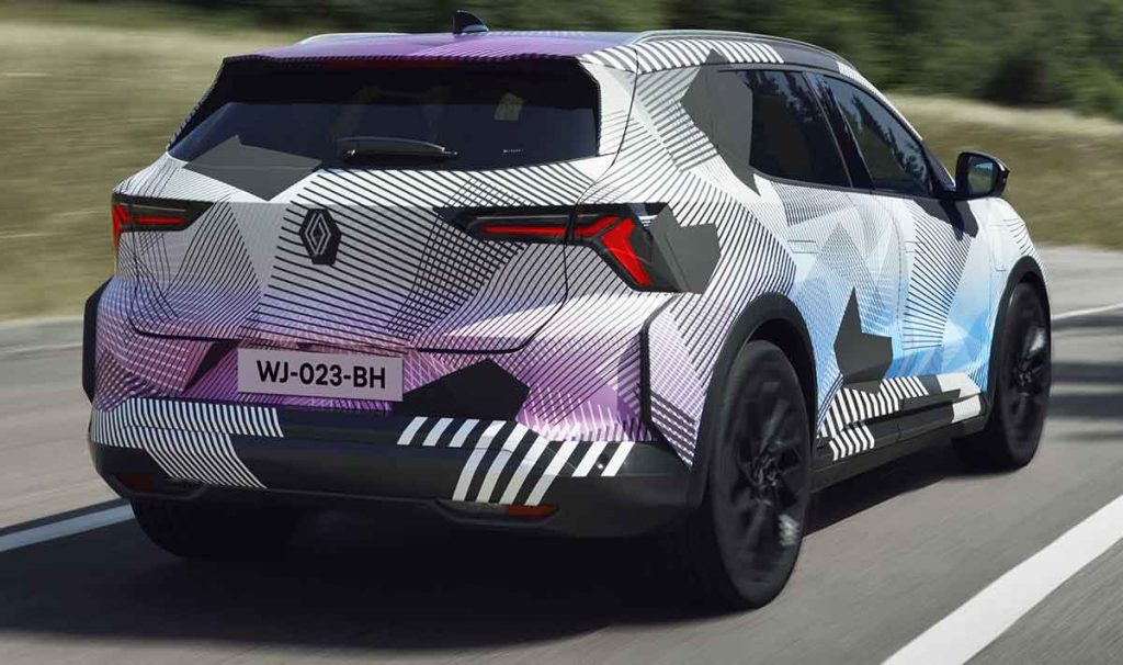 Renault Scénic 2024: lançamento em setembro