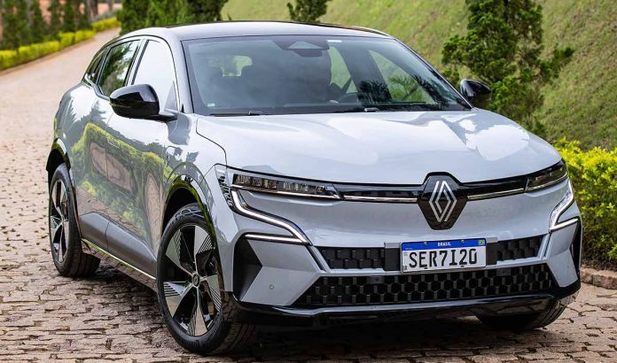 Renault Megane E-Tech 2024: modelo tem visual arrojado
