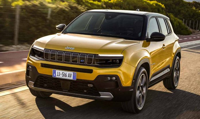 Jeep Avenger: modelo EV e híbrido é um dos mais importantes para o futuro da empresa