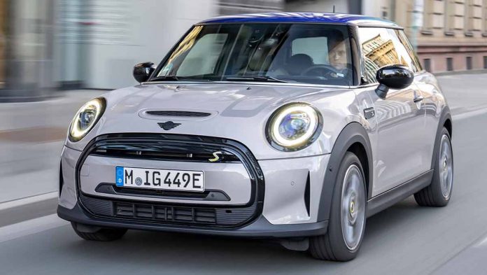 MINI-Cooper-eletrico MINI Cooper Elétrico: modelo já caiu R$ 85 mil e não vale a pena