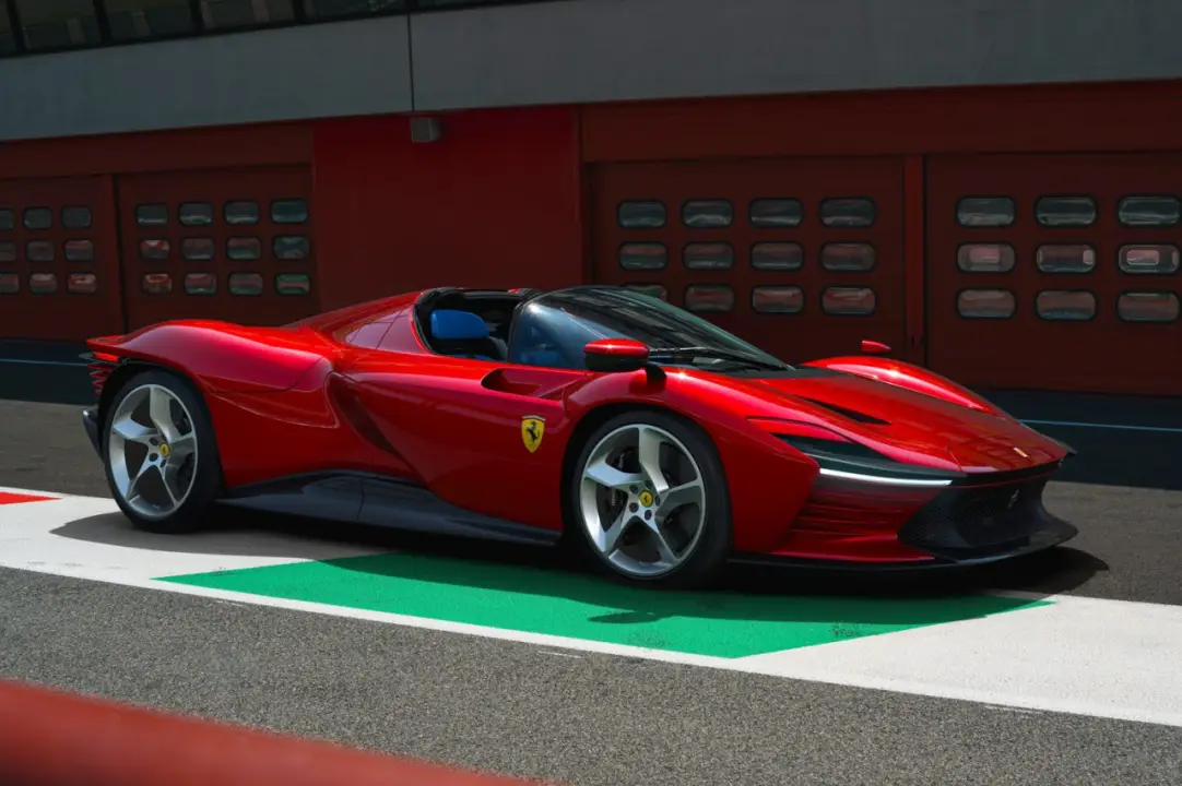 IPVA 2024: Ferrari LaFerrari vai pagar R$ 736 mil em SC