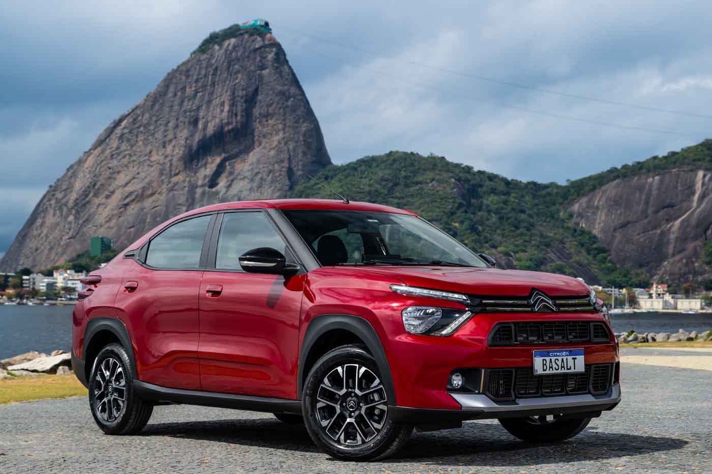 Citroën revive bons tempos com novidades na linha 2026